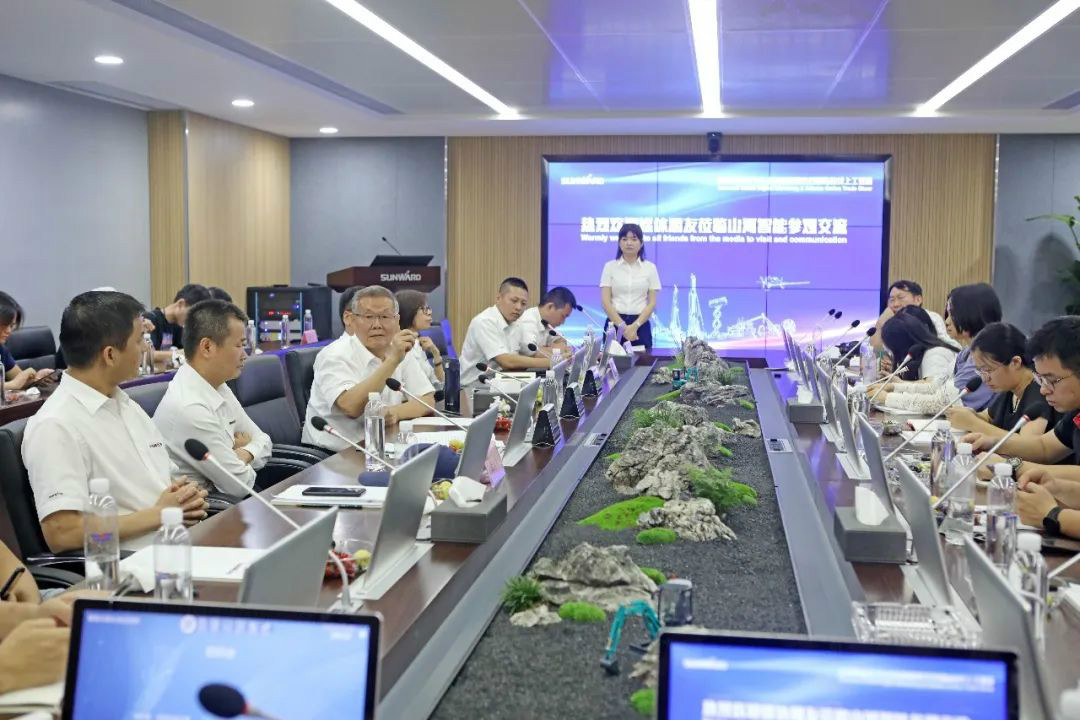 山河智能數(shù)字化出海升級(jí)暨聯(lián)合阿里巴巴國(guó)際站線上直播活動(dòng)圓滿進(jìn)行