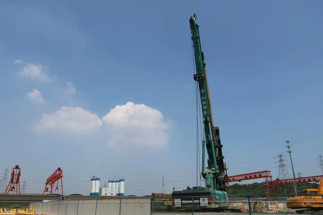 從業(yè)20多年的他，為何對(duì)山河智能旋挖鉆機(jī)情有獨(dú)鐘