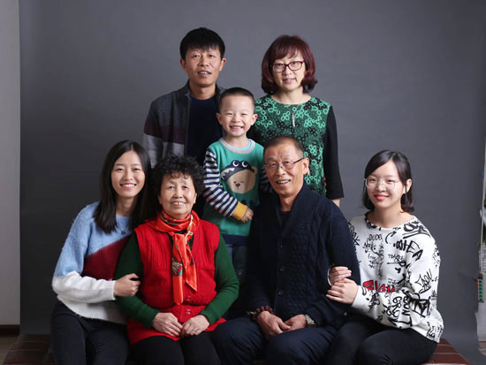 鐘情山河十一年，成就美女老板致富之路