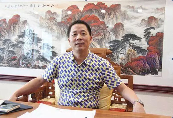 一路相隨，山河智能伴他功成名就