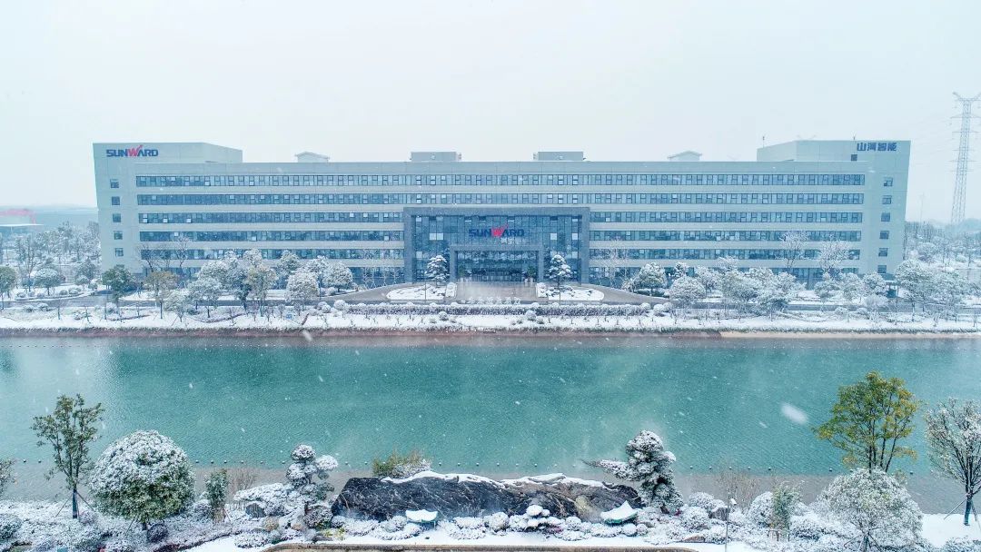 瑞雪兆豐年，邀您共賞雪中山河！