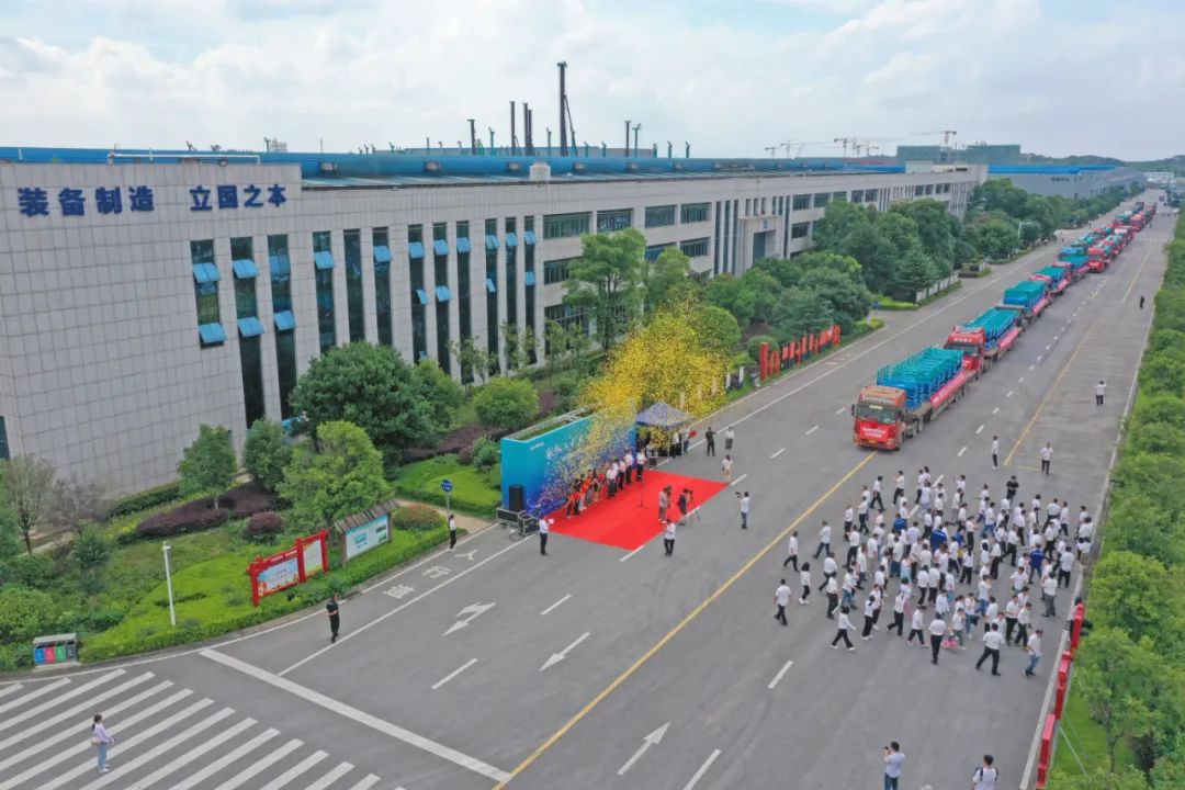 獻(xiàn)禮二十大，再攀新高地！山河智能高空機(jī)械設(shè)備再迎批量發(fā)貨