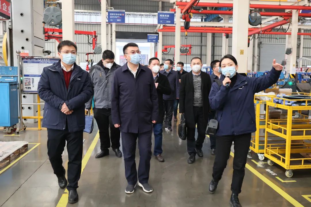 共商合作！中國(guó)鐵建大橋局到訪山河智能