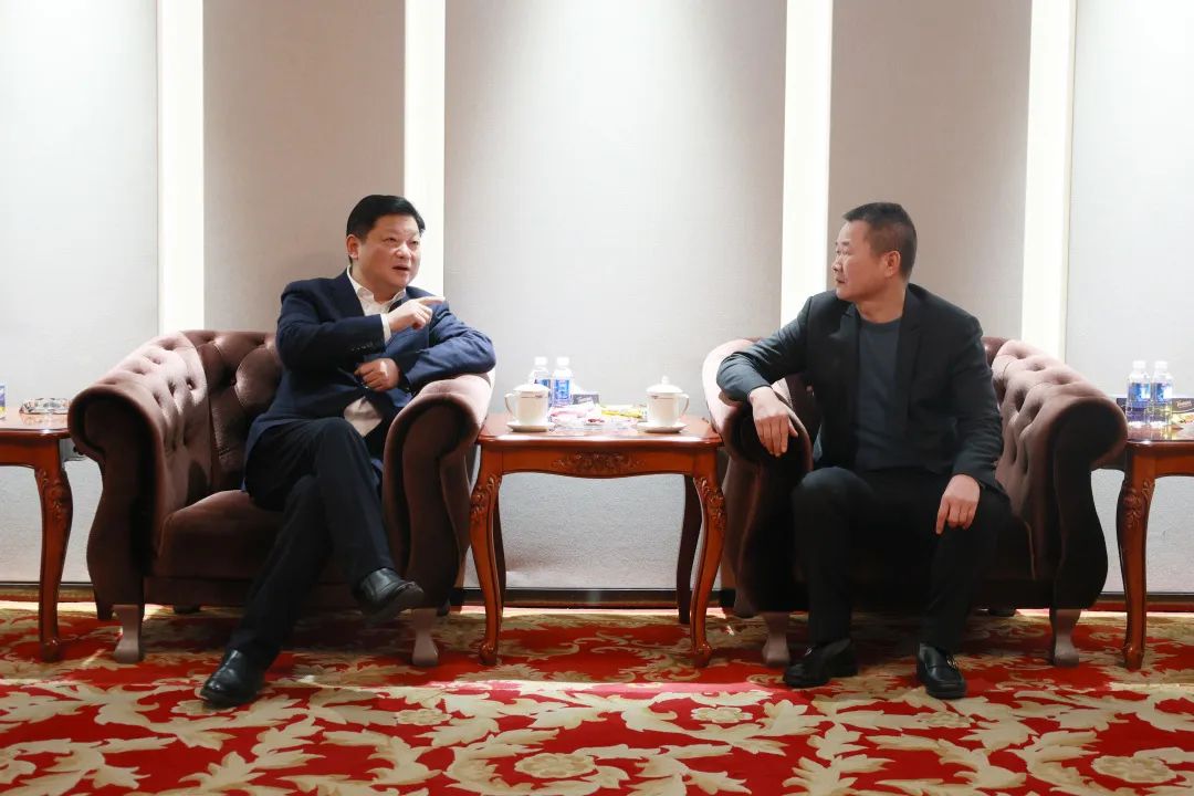 新春第一訪！付旭明走訪慰問山河智能