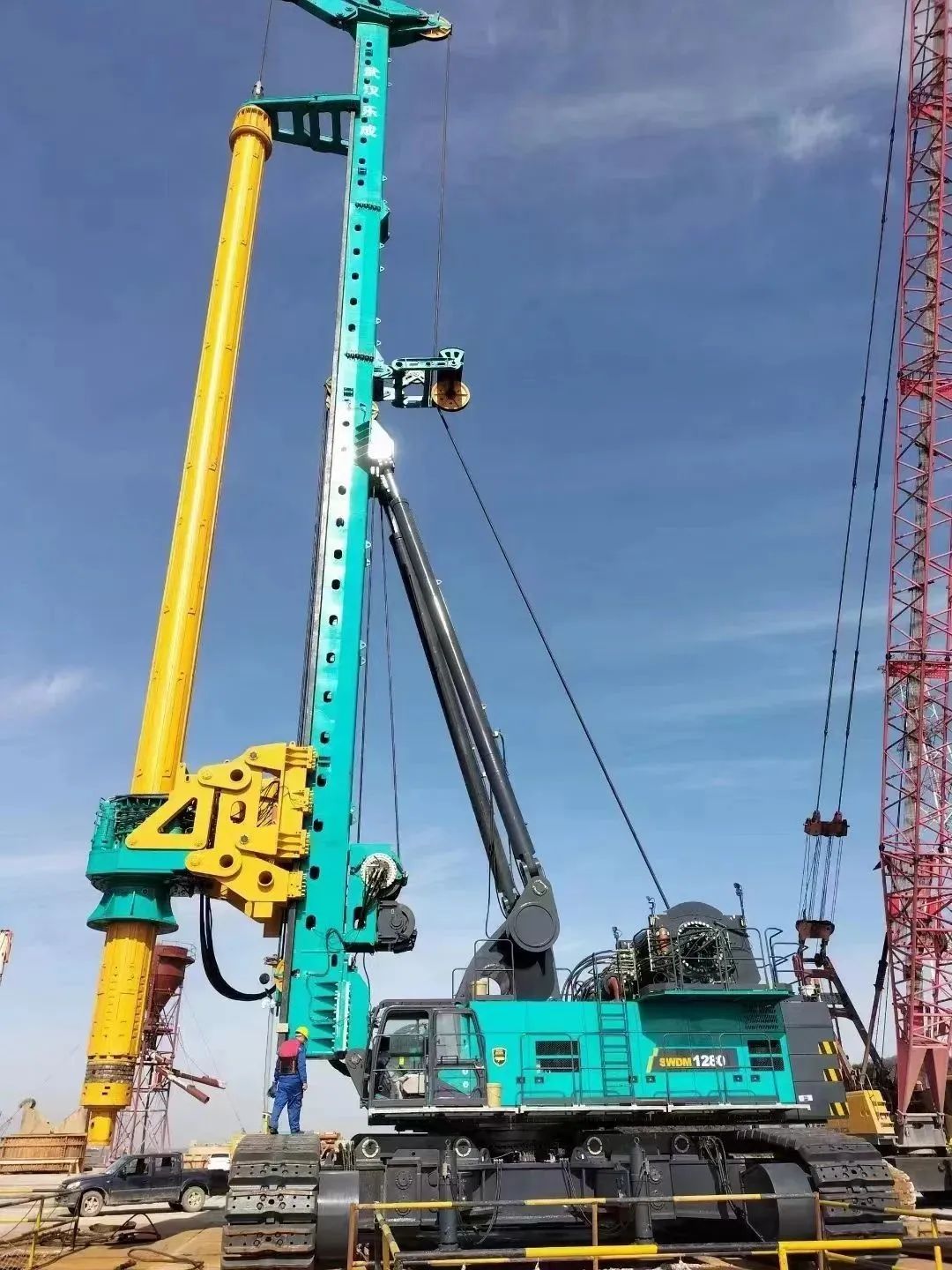 首樁開鉆！山河智能超級(jí)旋挖實(shí)力助建世界最大跨度公鐵兩用大橋