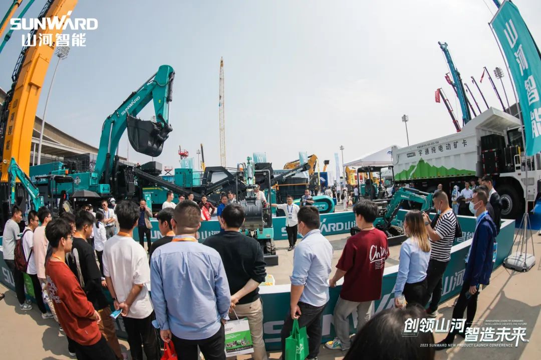 2023 CICEE | 山河智能亮相2023長沙國際工程機械展！智能化、電動化產(chǎn)品站C位