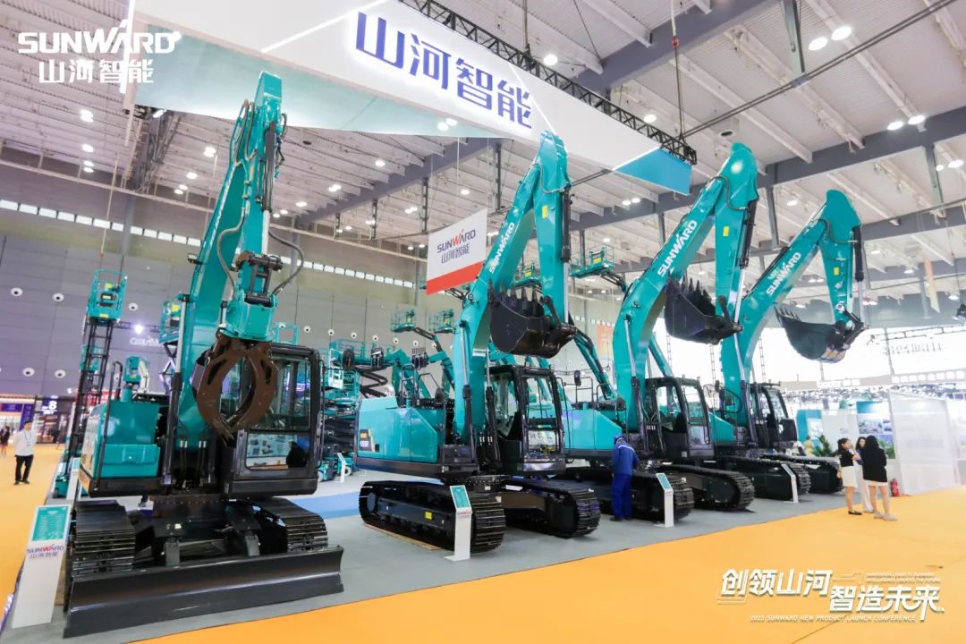2023 CICEE | 山河智能亮相2023長沙國際工程機械展！智能化、電動化產(chǎn)品站C位