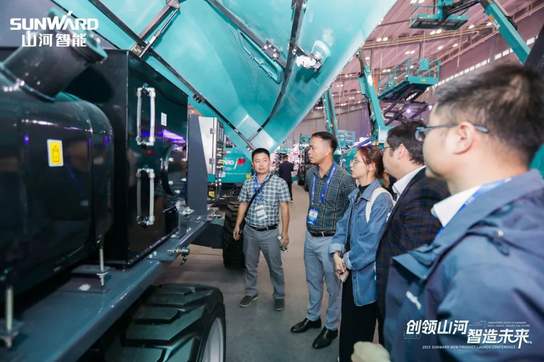 2023 CICEE | 山河智能亮相2023長沙國際工程機械展！智能化、電動化產(chǎn)品站C位