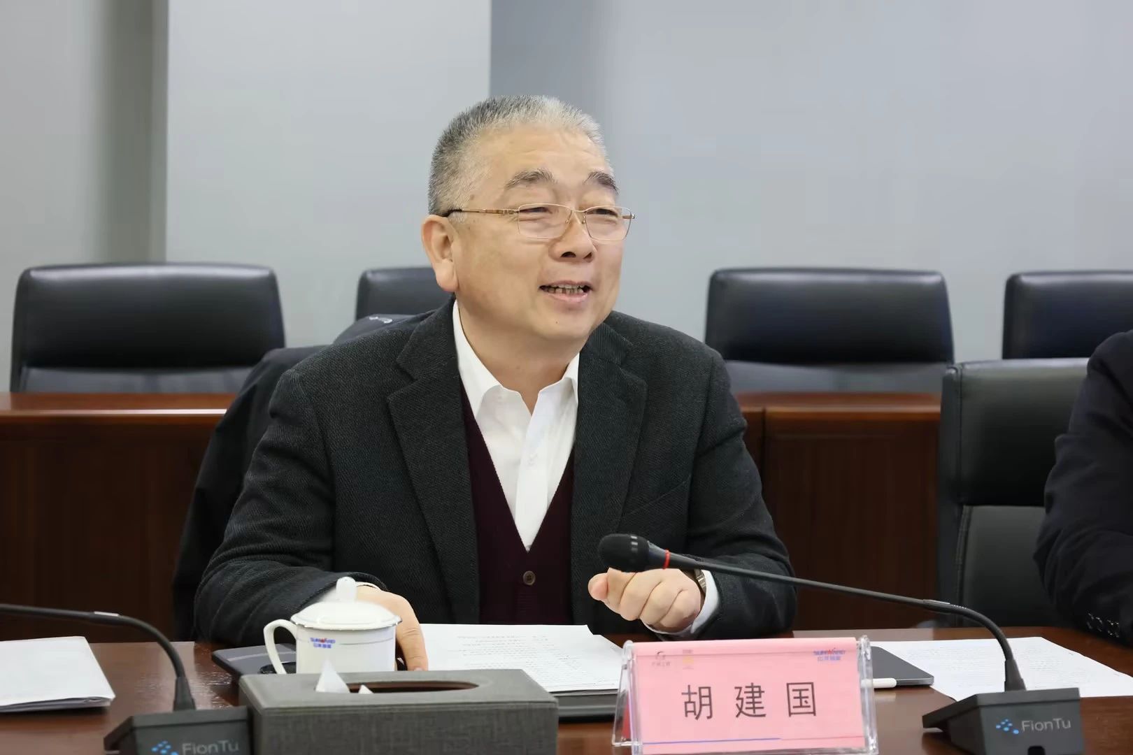 新思路、新領域、新合作、新突破！中鐵十二局到訪山河智能
