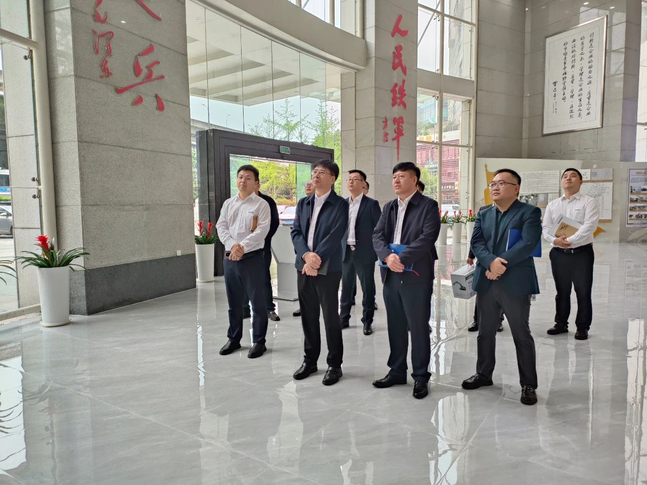 適應(yīng)新形勢，尋求新合作！山河智能到訪中鐵二十三局