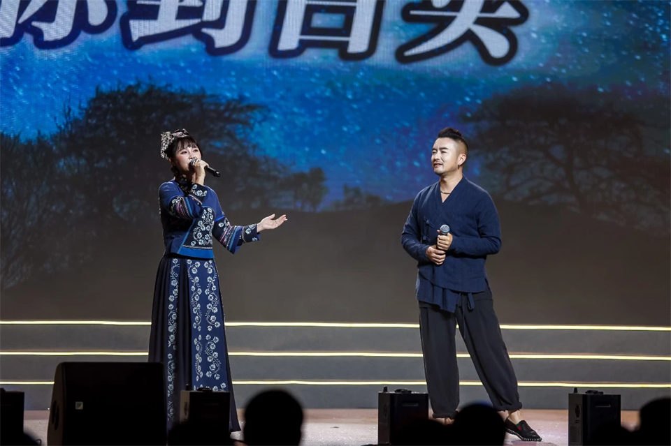 創(chuàng)新引領(lǐng)價值 理想成就未來——慶祝山河智能成立25周年表彰大會暨文藝晚會隆重舉行