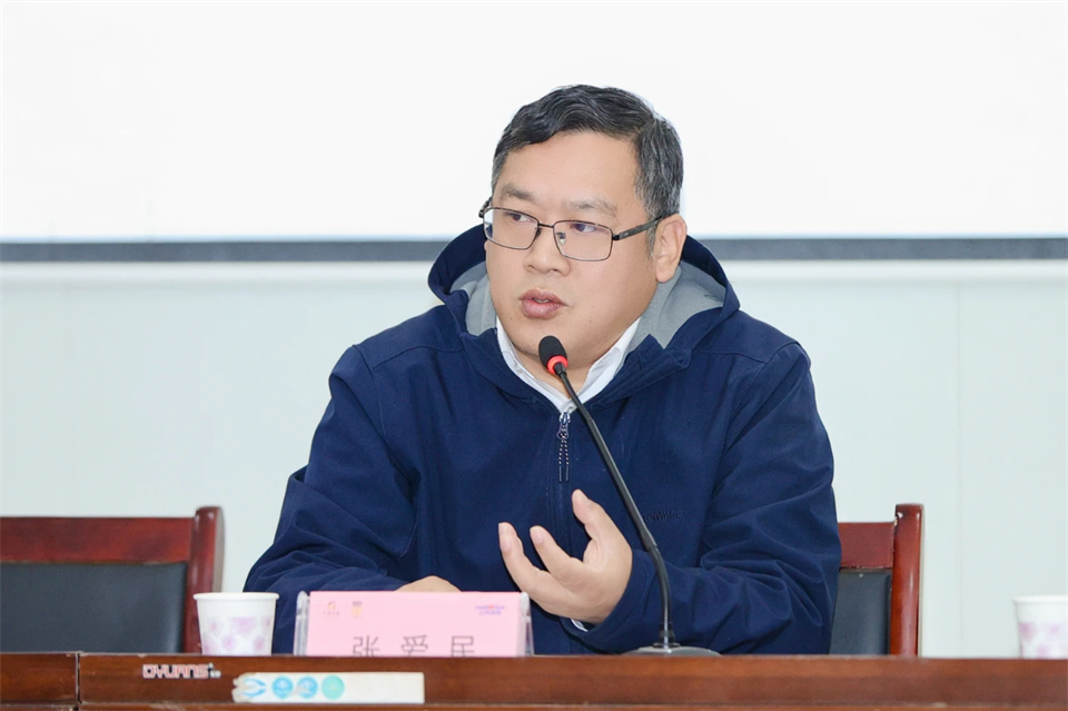 長龍街道、山河智能召開首屆年貨盛惠暨送春聯(lián)文化惠民活動工作會議