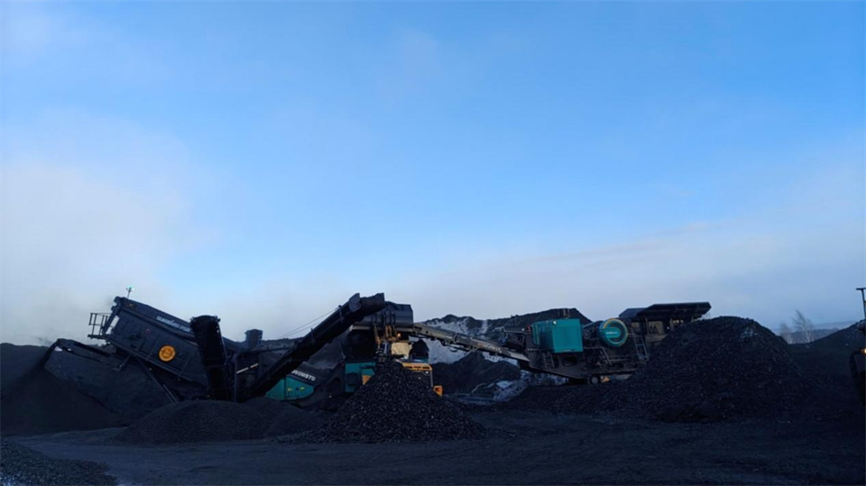 不懼-30℃極寒挑戰(zhàn)，山河普石勒破碎篩分設(shè)備穩(wěn)定運(yùn)行！