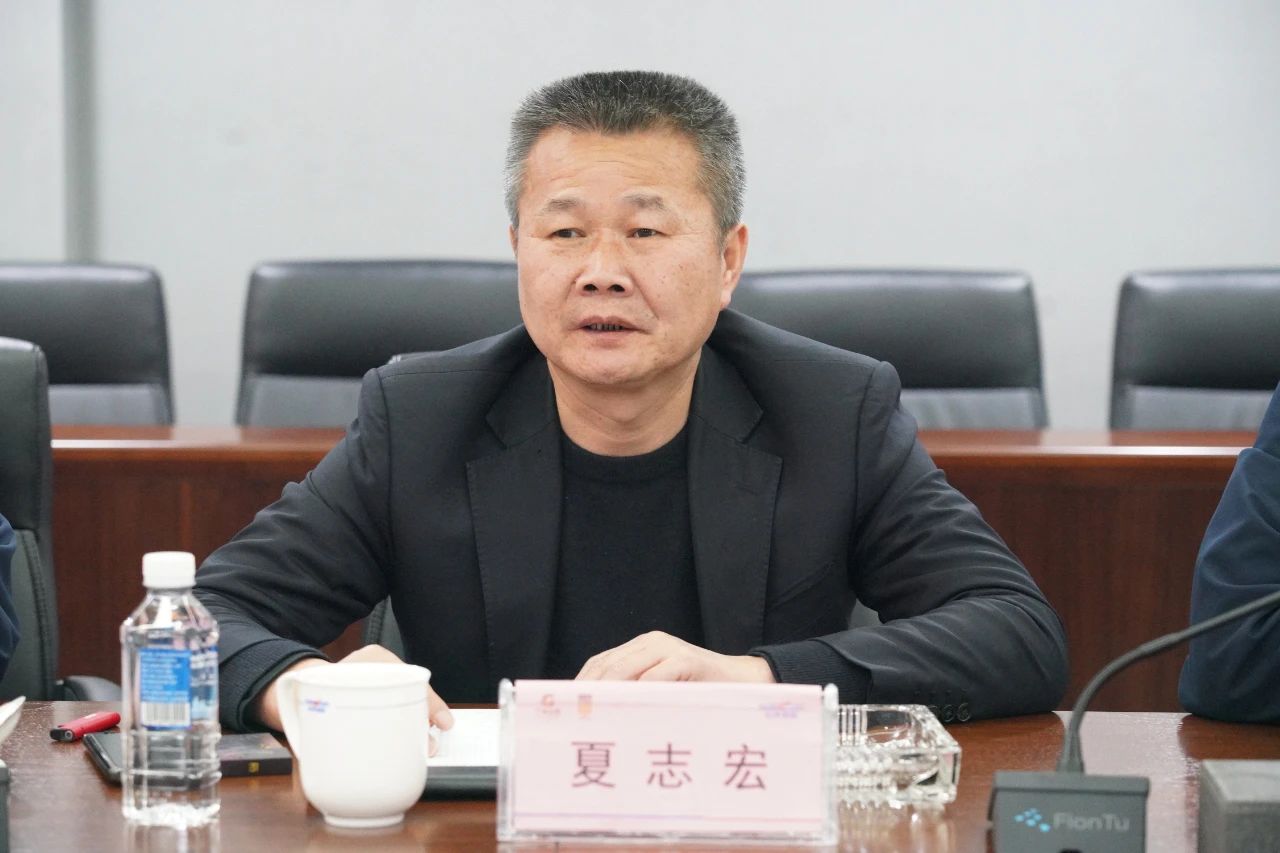 強強聯(lián)手！山河智能與湖南楚湘建工集團達成共建礦山生產(chǎn)建設(shè)創(chuàng)新聯(lián)合體共識