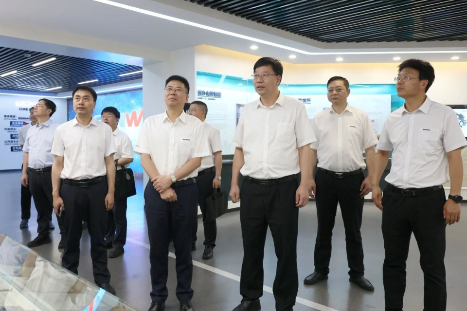 中國工程院院士、中南林業(yè)科技大學黨委書記吳義強一行到山河智能開展訪企拓崗活動